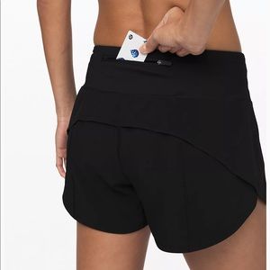 Lululemon Speed Up shorts Mid Rise 4” long Sz 4